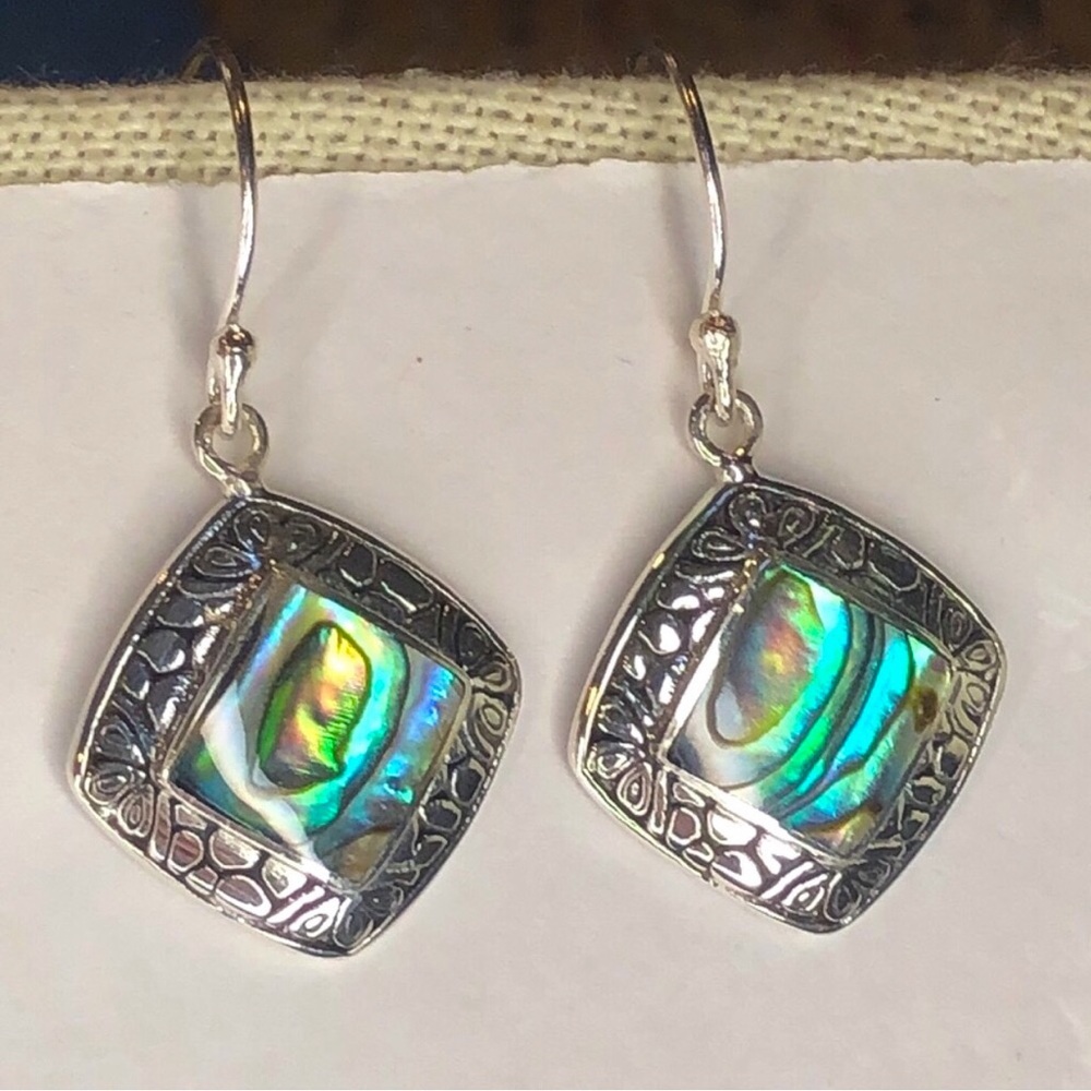 SAMUEL B. Sterling Silver Cabochon Square Cut Abalone Drop Dangle Earrings